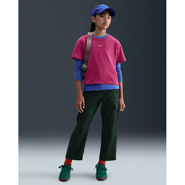 T-shirt Nike Sportswear Essential FZ5559-634