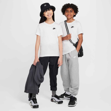 T-shirt sportiva Nike Sportswear kids in cotone