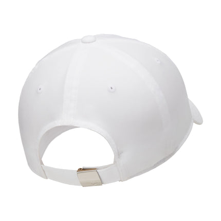 Cappello Nike Club unisex con visiera curva e Swoosh in metallo