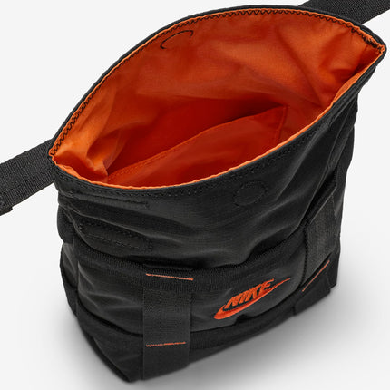 BORSELLO CARGO A TRACOLLA NIKE Sportswear HF8106-010