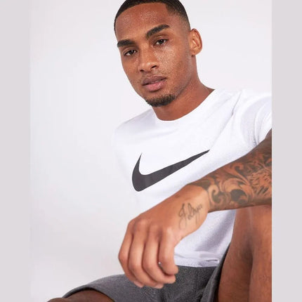 T-SHIRT NIKE PARK20 SWOOSH CW6936 010