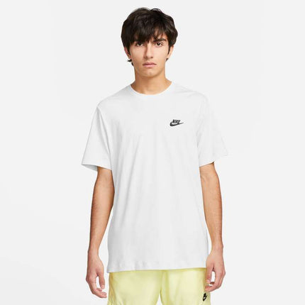 T-shirt sportiva Nike Sportswear Club uomo con logo Futura