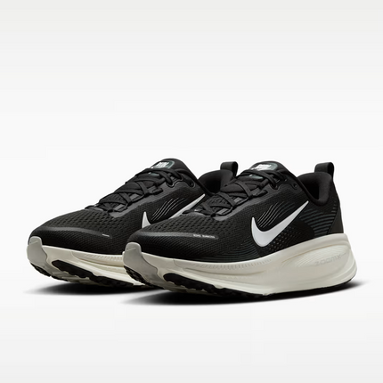 Scarpe da running Nike Vomero 18 donna nero latte di cocco