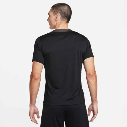 T-shirt Nike Strike Dri-FIT FN2399-010