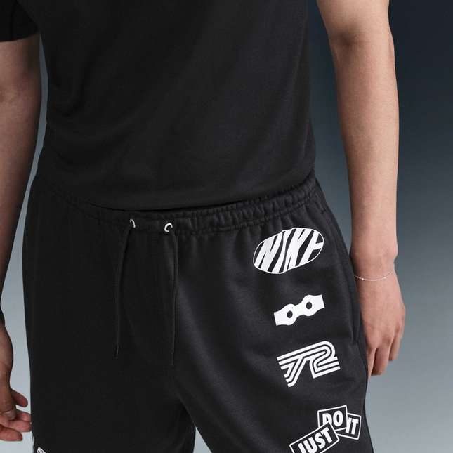 Short Nike Club Flow IB8264-010